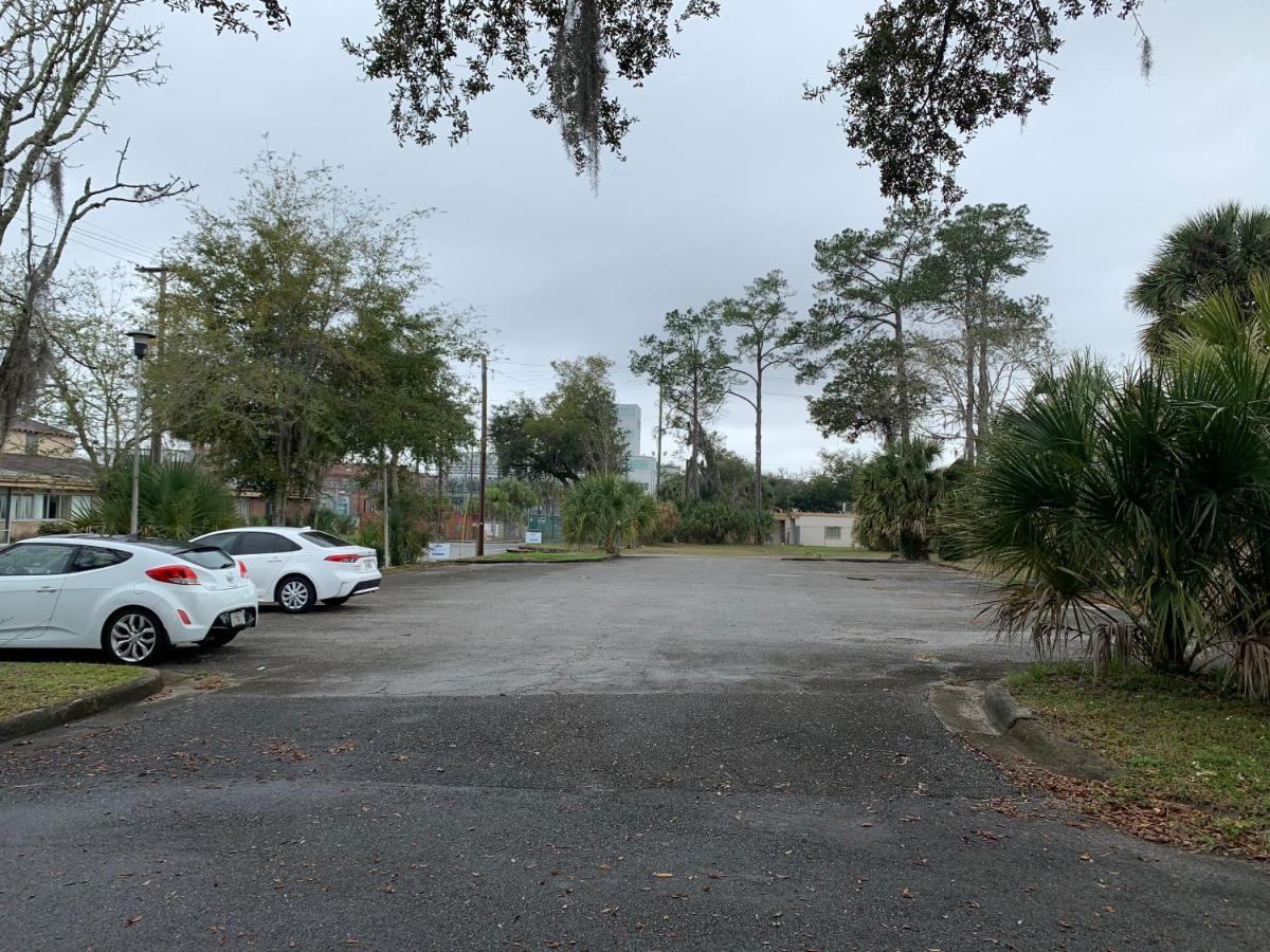 Modern House Minutes From Downtown Gainesville, Uf, Va & More! 외부 사진